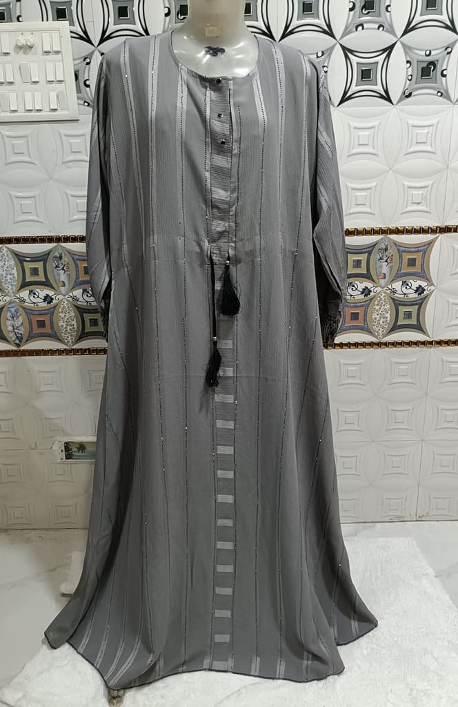 Grey Abaya With Elastic Sleeves And Light Moti Lines