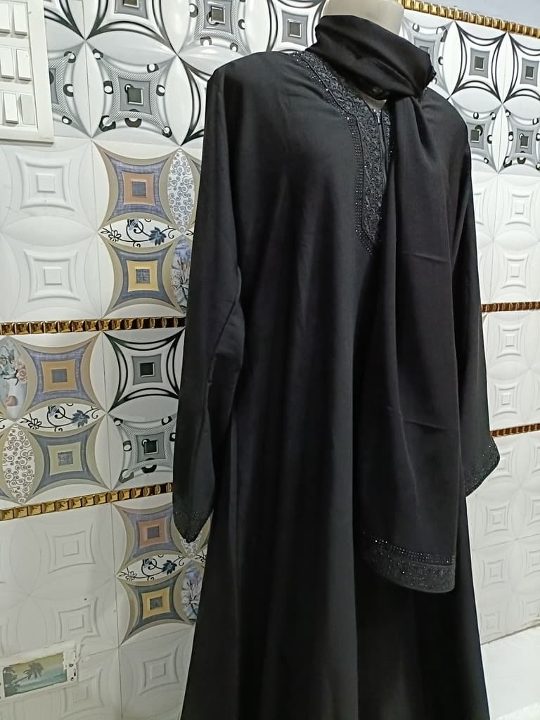 Black Abaya With Black Embroidered Lace Around Neck image