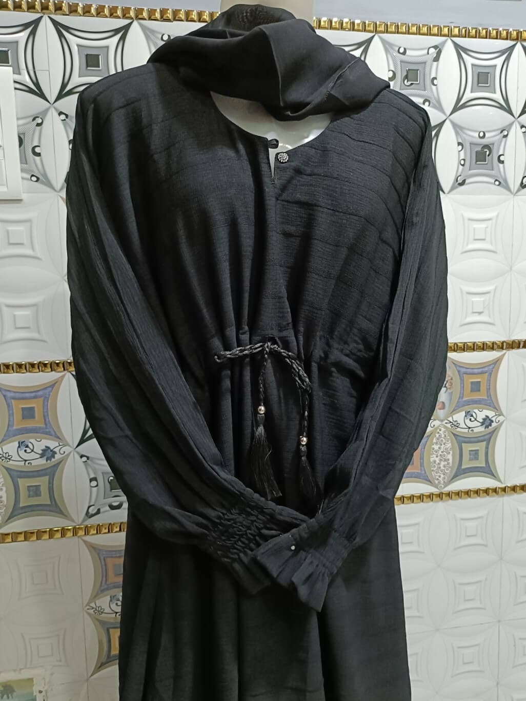 Black Ruksar Chun Abaya With Chunnat Sleeves image