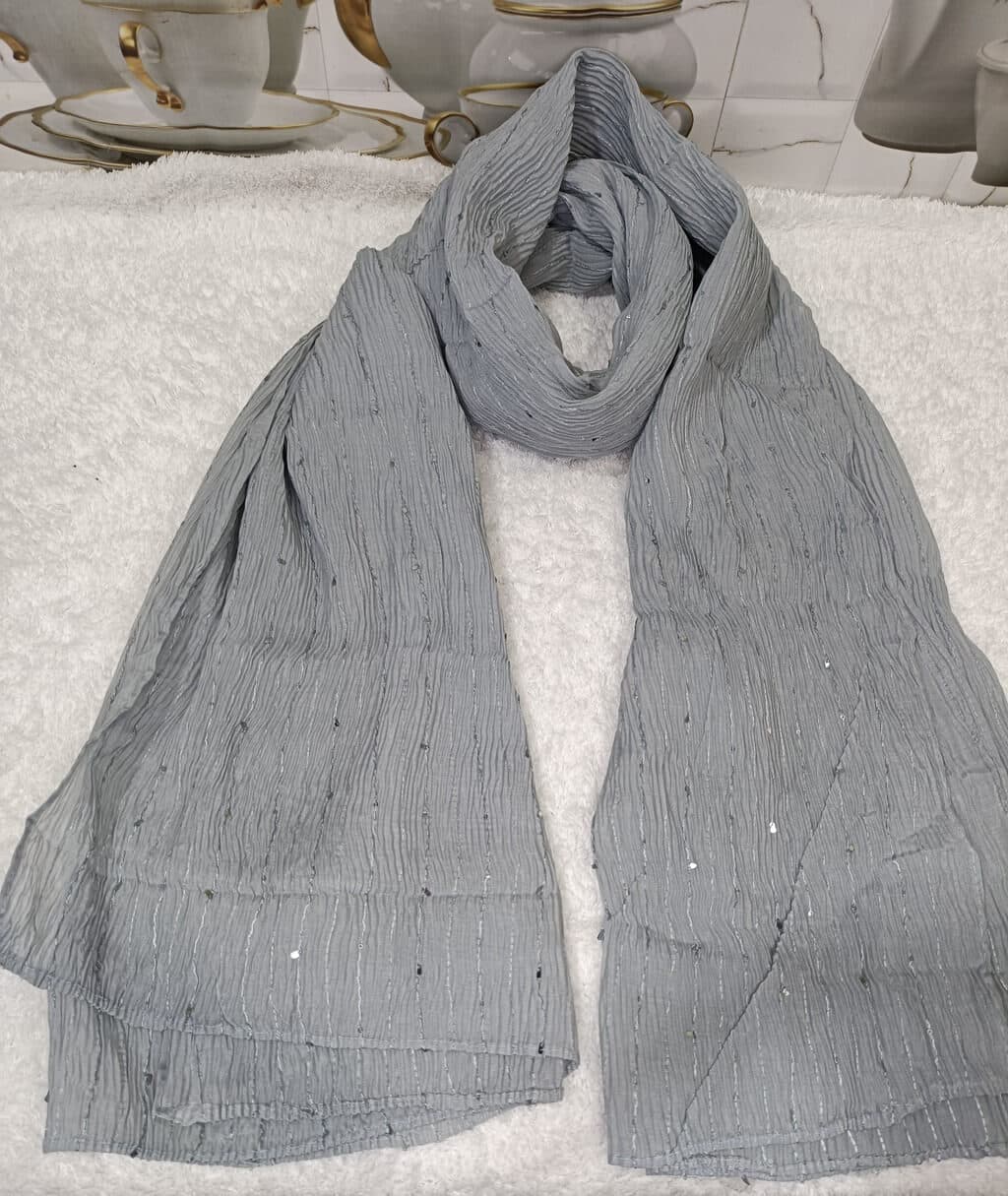 Light Gray Cotton Crush Hijab Stole image