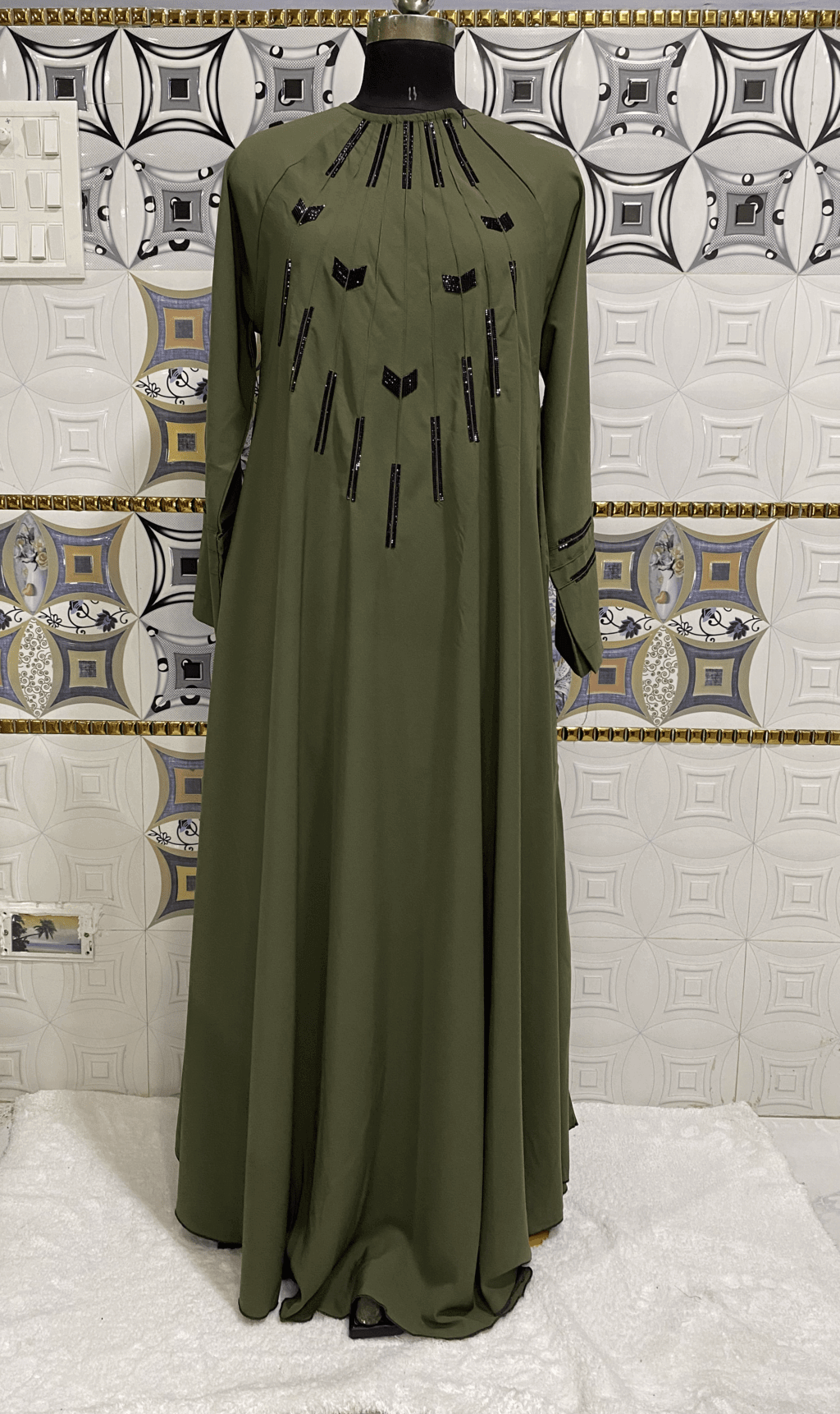 Sheet Style Pickle Green Umbrella Abaya With Neck Chain image