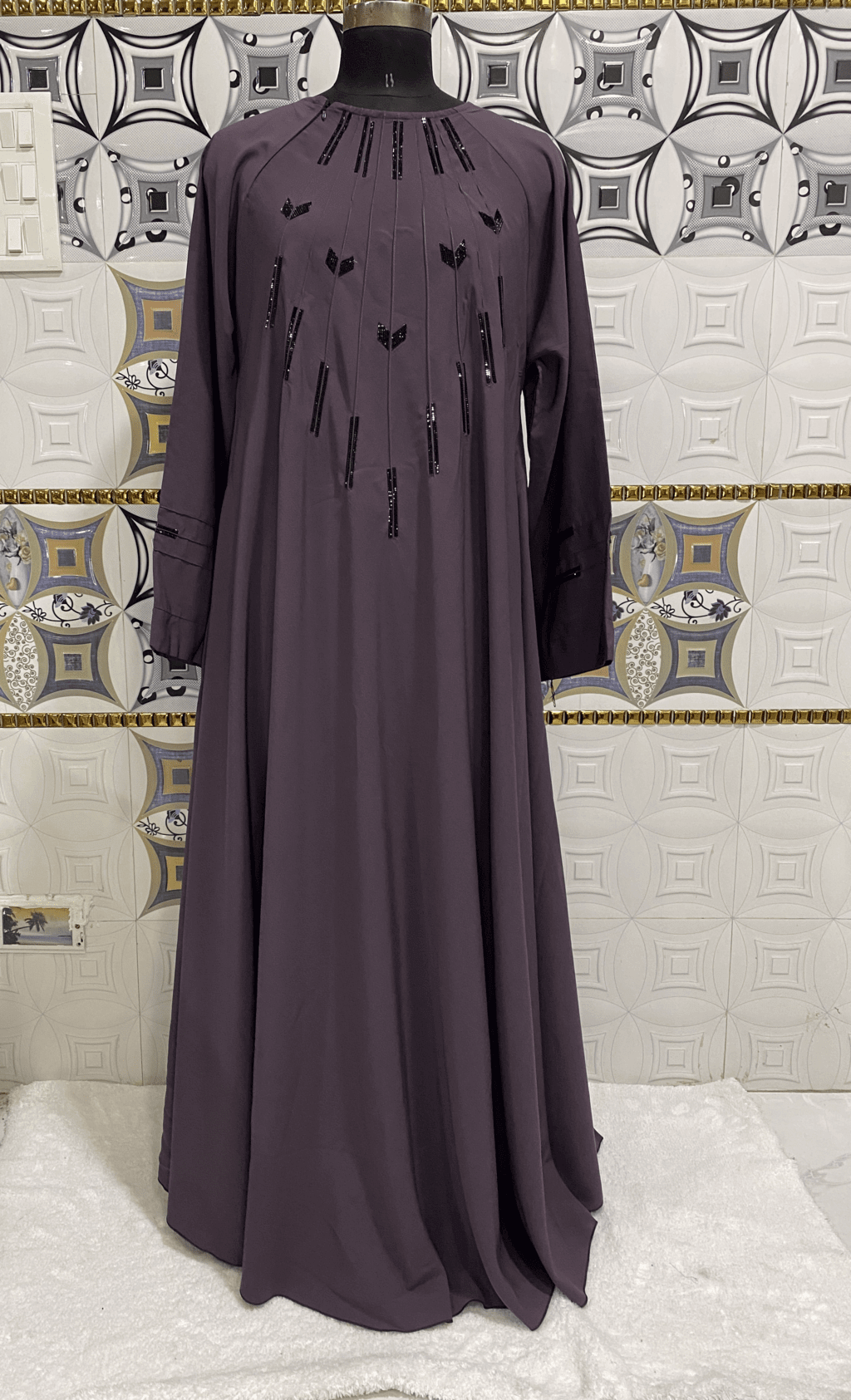 Sheet Style Mauve Purple Umbrella Abaya With Neck Chain