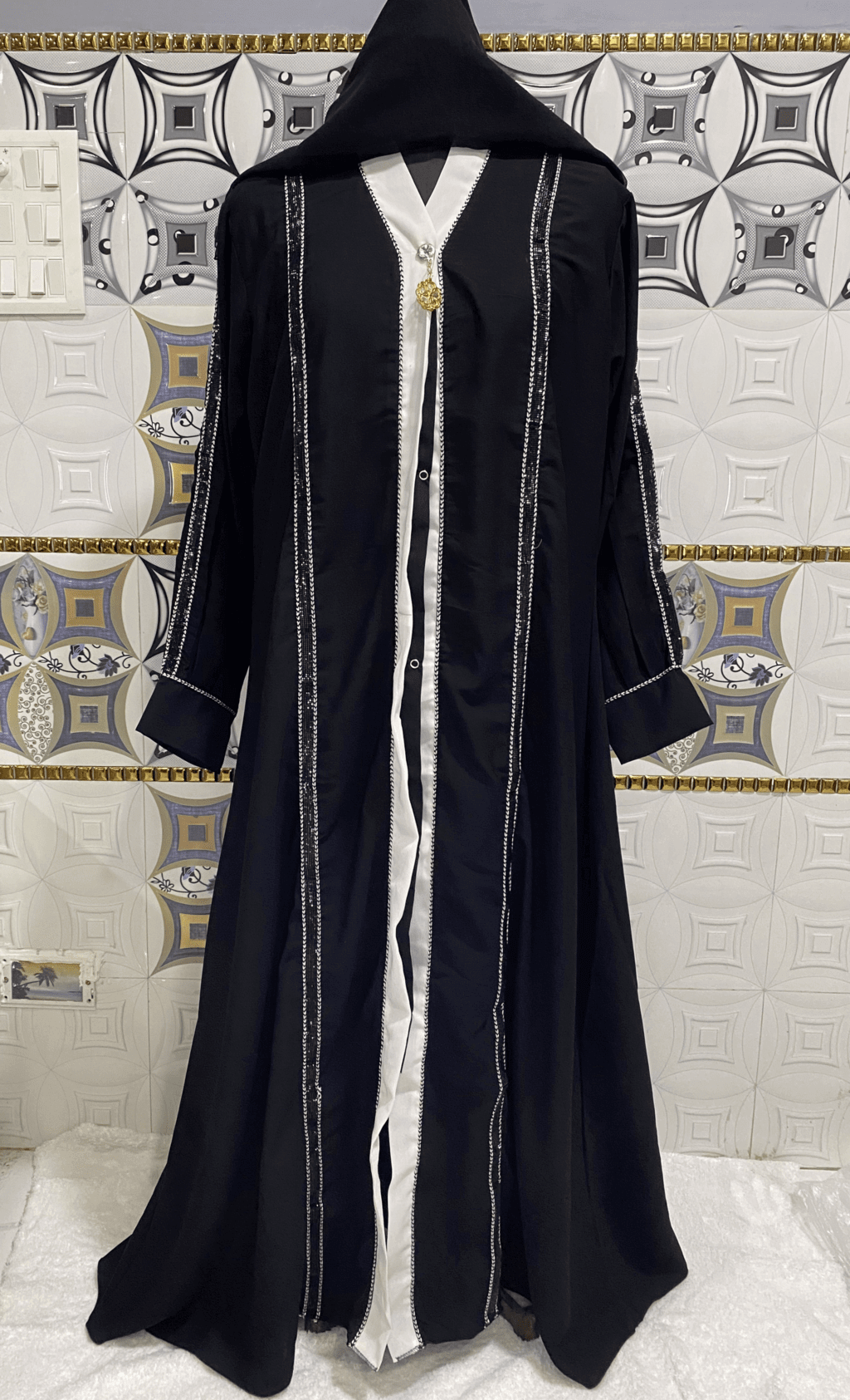 Black Front Open Abaya With Buttons And Cuff Sleeves image