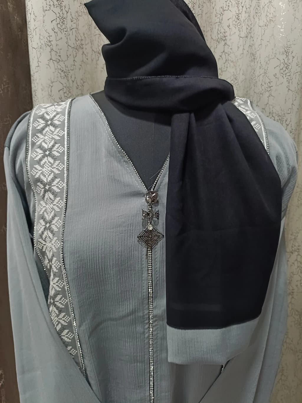 Gray Abaya With Embroidered Lace And Locket thumbnail 5